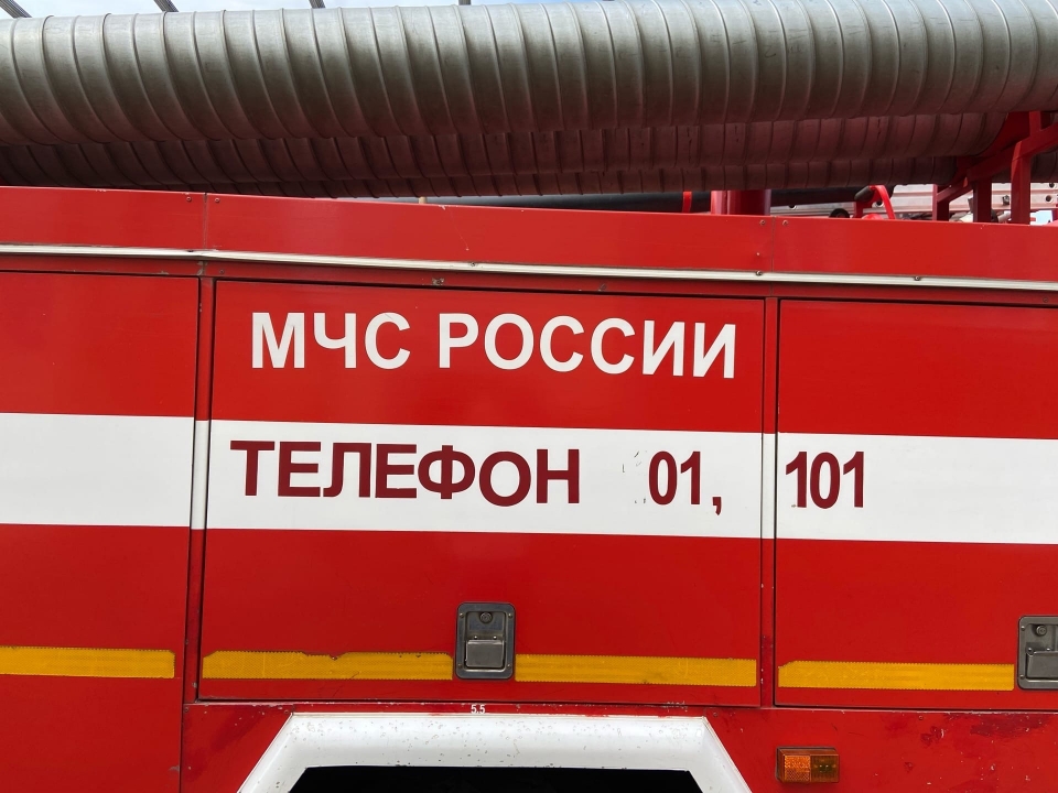 Image for Заброшенное здание сгорело под Дзержинском вечером 3 октября