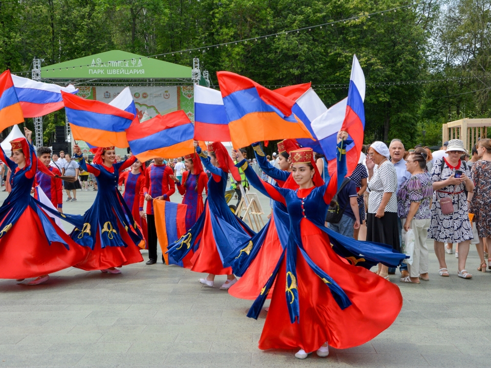 Image for Татарский праздник «Сабантуй» впервые прошел в нижегородском парке «Швейцария»