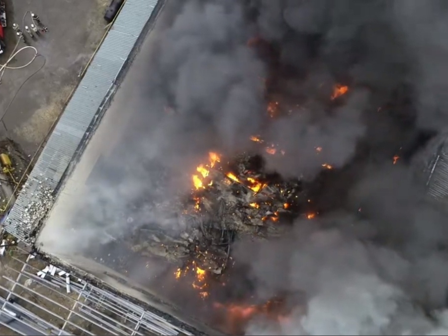 Image for Крупный пожар в Сормове сняли с беспилотника 