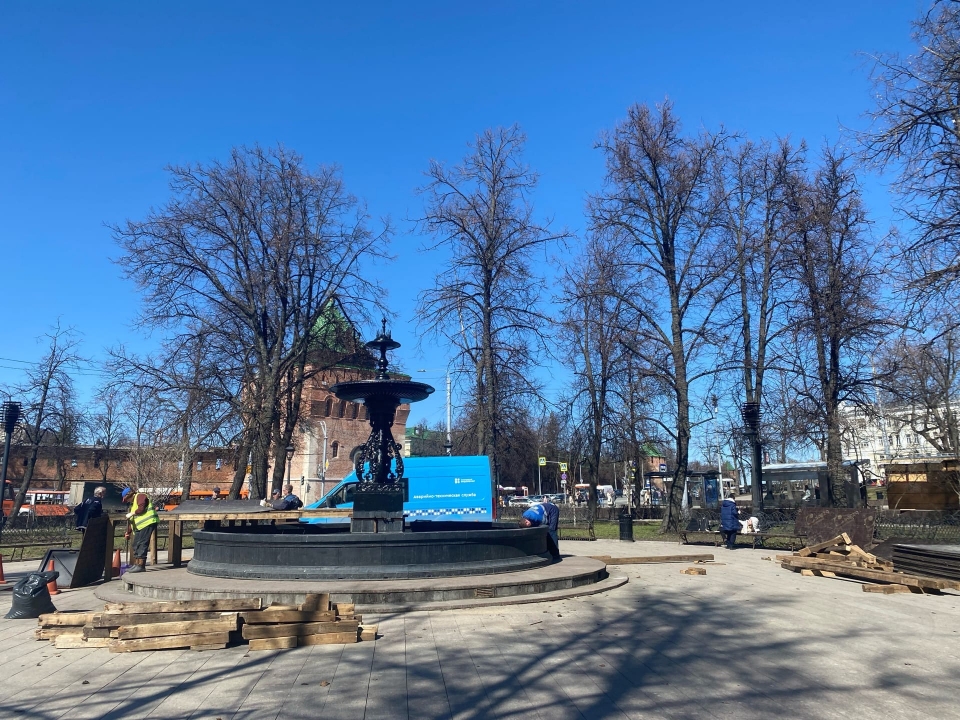 Image for  Нижегородский водоканал запустит фонтан на площади Минина 29 апреля 