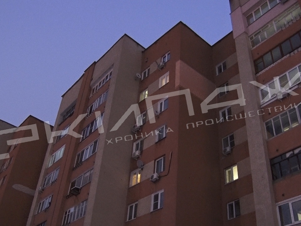 Image for Появились подробности падения школьницы с девятиэтажки в Нижнем Новгороде