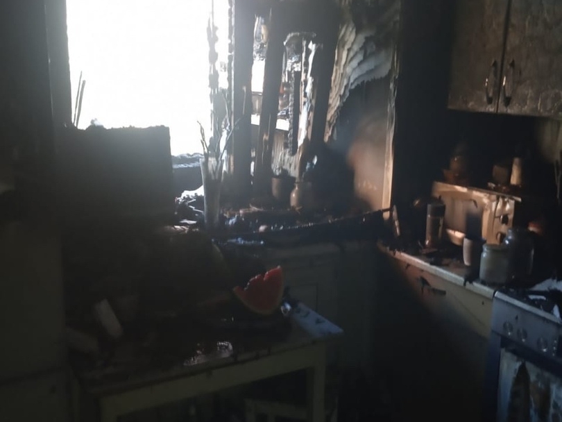 Image for Двоих детей спасли на пожаре в 12-этажке на улице Надежды Сусловой 