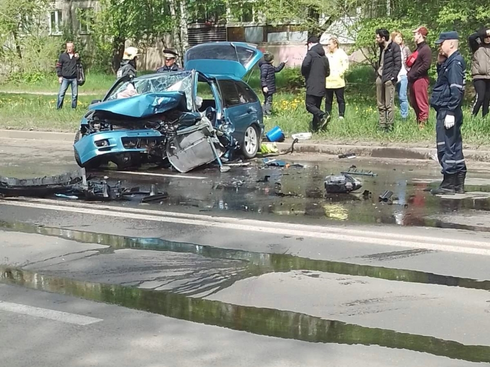 Image for Массовое ДТП с BMW произошло в Сормовском районе 17 мая