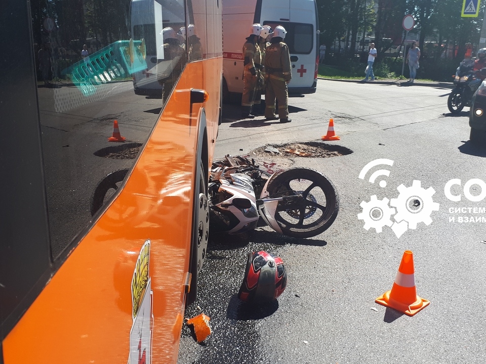 Image for Мотоциклист скончался в карете скорой после страшного ДТП в Щербинках