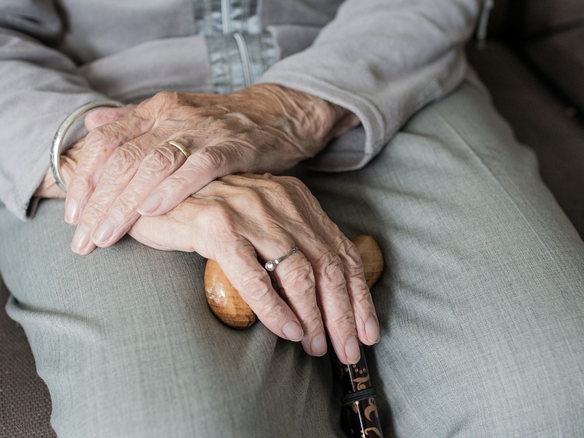 Нижегородцам старше 65 лет продлят больничные до 31 января
