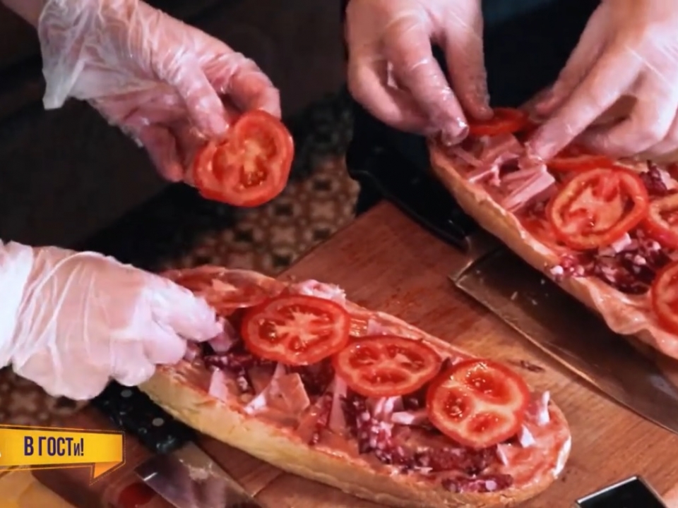 Image for Пицца из батона и домашняя паста-карбонара: необычные рецепты для обеденного перерыва для нижегородцев