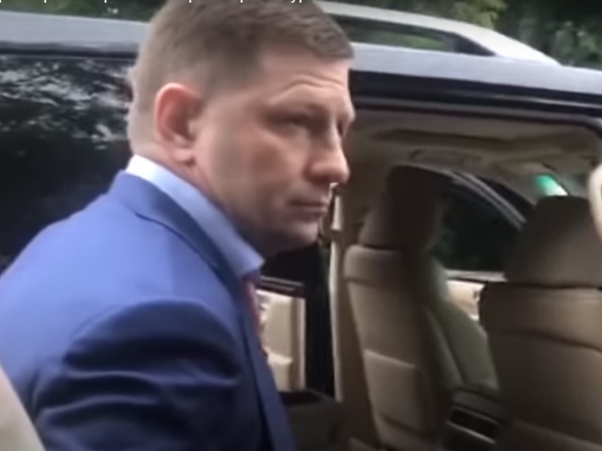 В сети появилось видео задержания губернатора Хабаровского края сотрудниками ФСБ