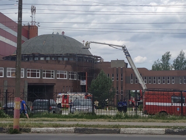Image for 427 человек эвакуировано из-за пожара в спортивной школе в городе Кстово