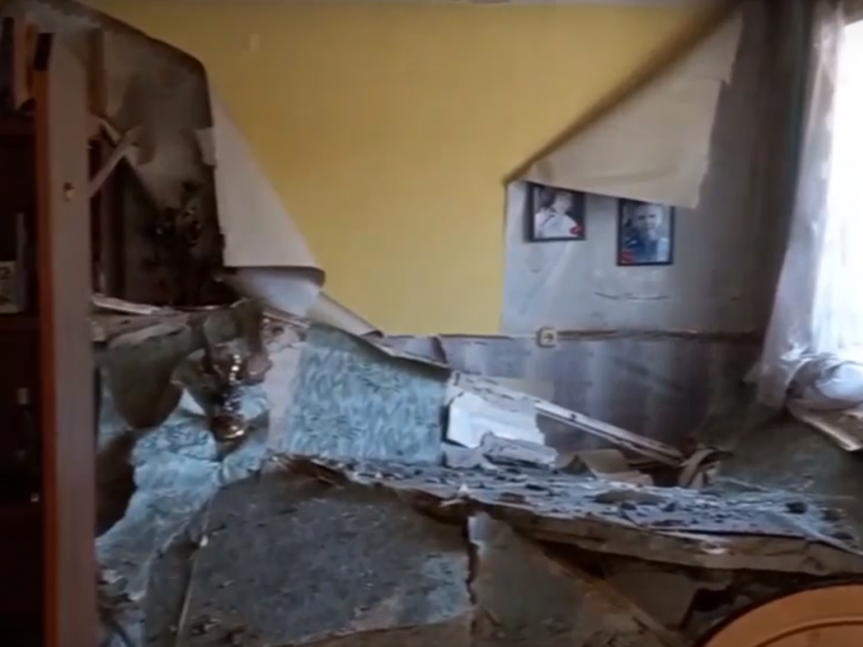 Image for МЧС опубликовало видео с места взрыва в доме в Заволжье