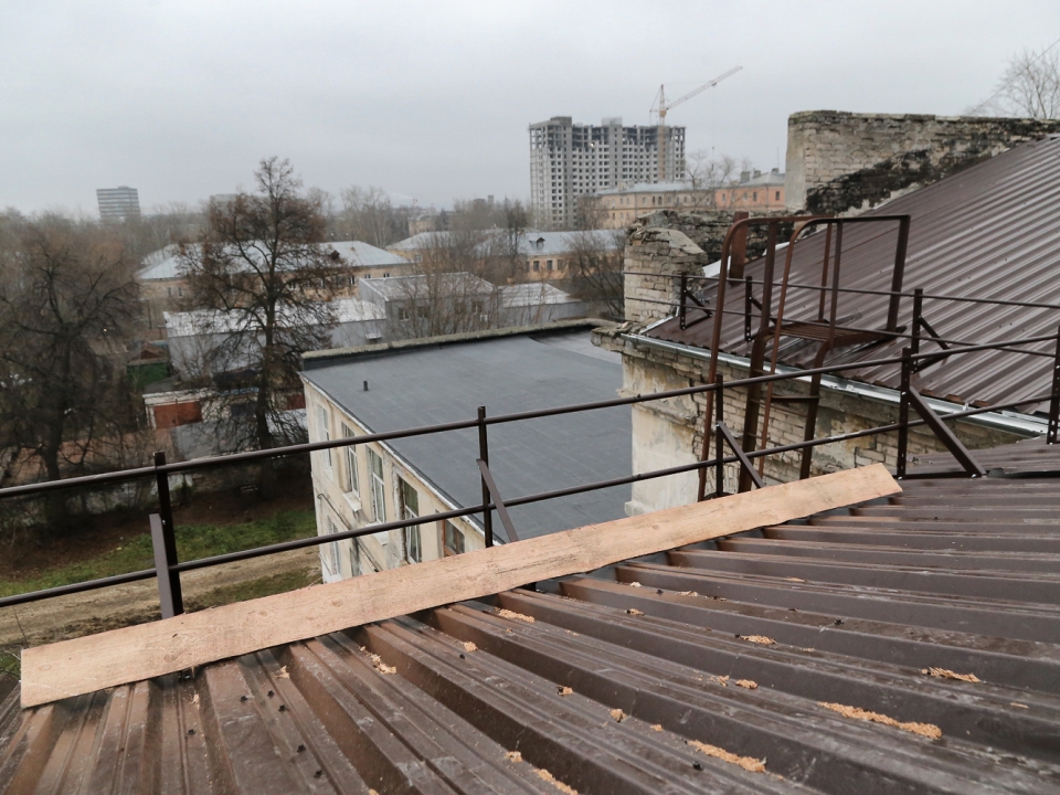 Более 40 крыш школ Нижнего Новгорода отремонтировали в 2019 году