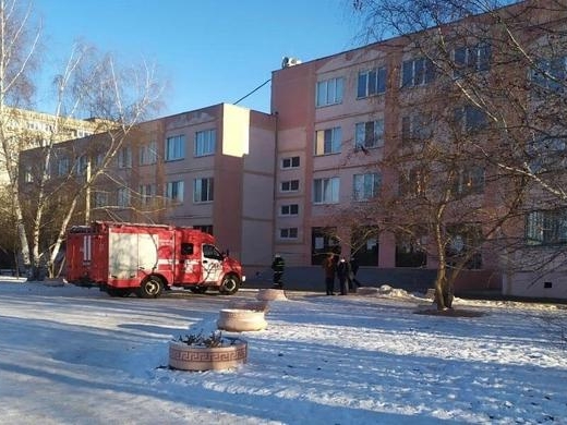 Image for 700 детей эвакуировали из нижегородской школы №22