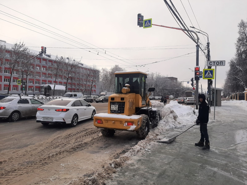 Image for Снег в Приокском районе начали убирать в круглосуточном режиме