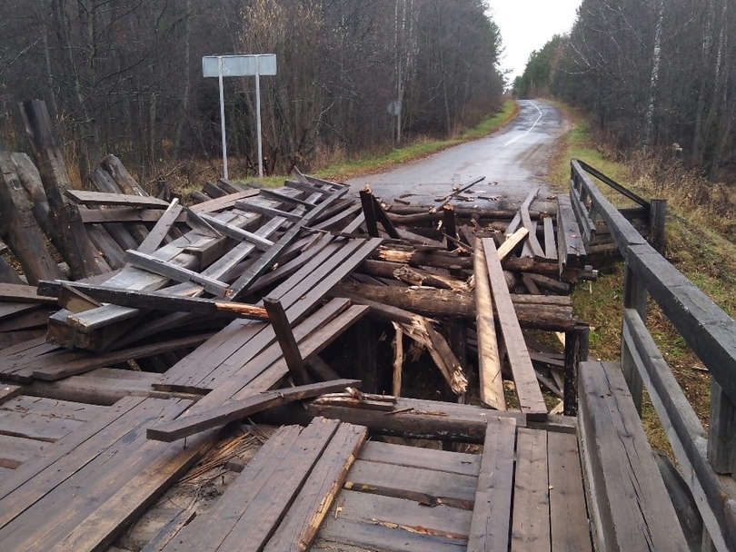 Image for Автомобильный мост частично обрушился в Нижегородской области
