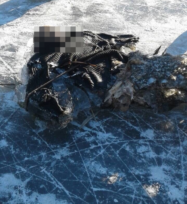 Image for Тело мужчины, вмёрзшее в лёд водоёма, нашли в Дзержинске