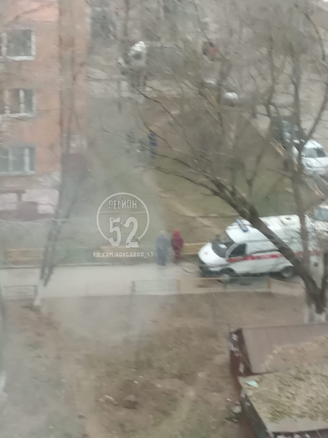 Мужчина разбился насмерть, сорвавшись с девятиэтажного дома в Нижнем Новгороде