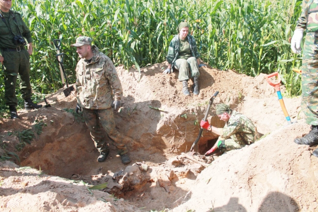 Поисковики из Нижегородской области нашли останки 15 участников Великой Отечественной войны на территории Белоруссии