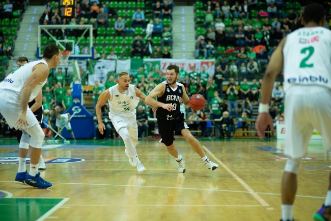 Image for БК «Нижний Новгород» упустил победу в матче с «Зеленой Гурой»
