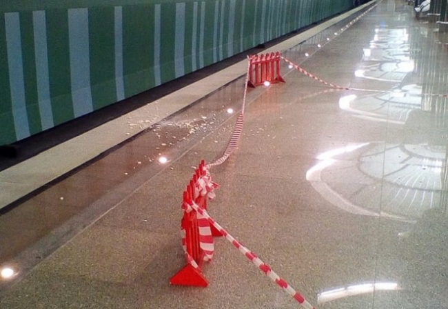 Image for На станции метро «Стрелка» в Нижнем Новгороде с потолка осыпалась штукатурка