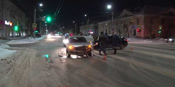 Image for Беременная пассажирка Лады пострадала в ночной аварии в Дзержинске