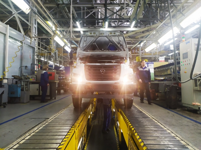 Image for Конвейер среднетоннажных грузовиков ГАЗ необычно отметил свой 45-летний юбилей