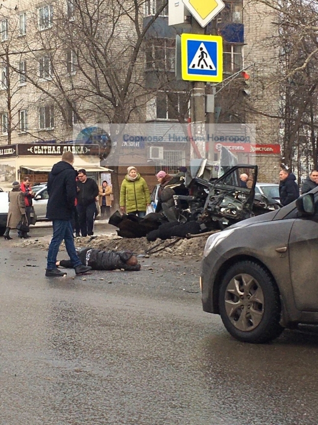 Image for 26-летний водитель легковушки погиб в ДТП на Светлоярской