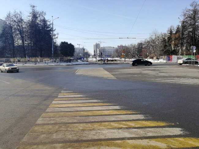 Image for Сквер на площади Горького в Нижнем Новгороде закрыли для пешеходов