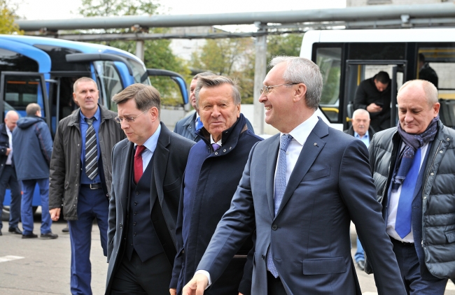 Image for «Группа ГАЗ» сотрудничает с «Газпромом» в расширении рынка газомоторной техники