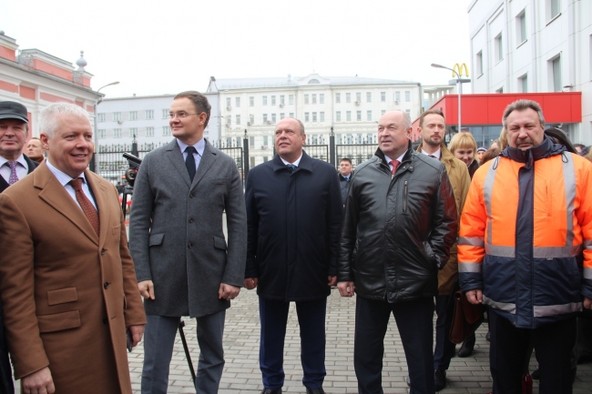 Image for Новый современный электропоезд отправился с вокзала «Нижний Новгород» 