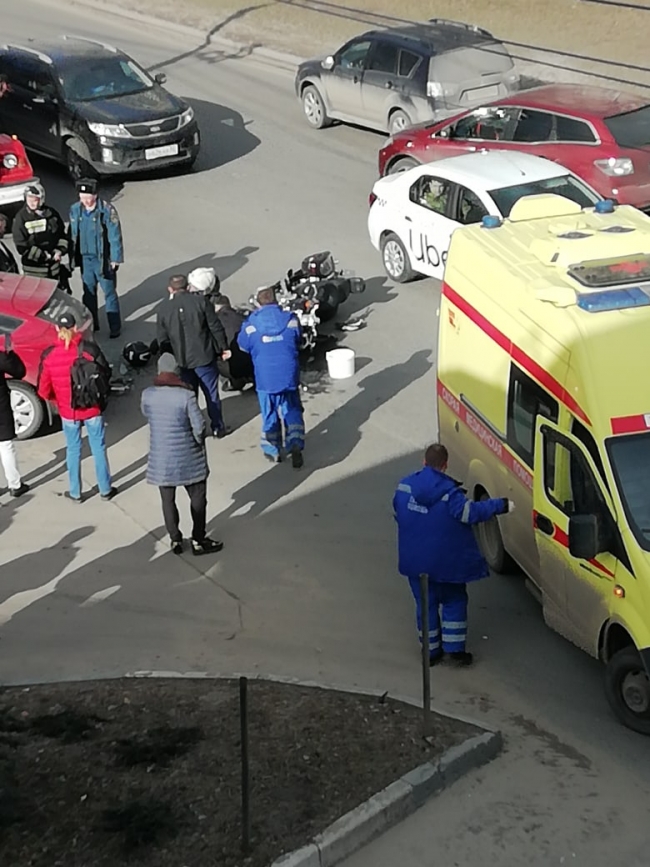 Image for Нижегородец разбился на мотоцикле, столкнувшись с легковушкой