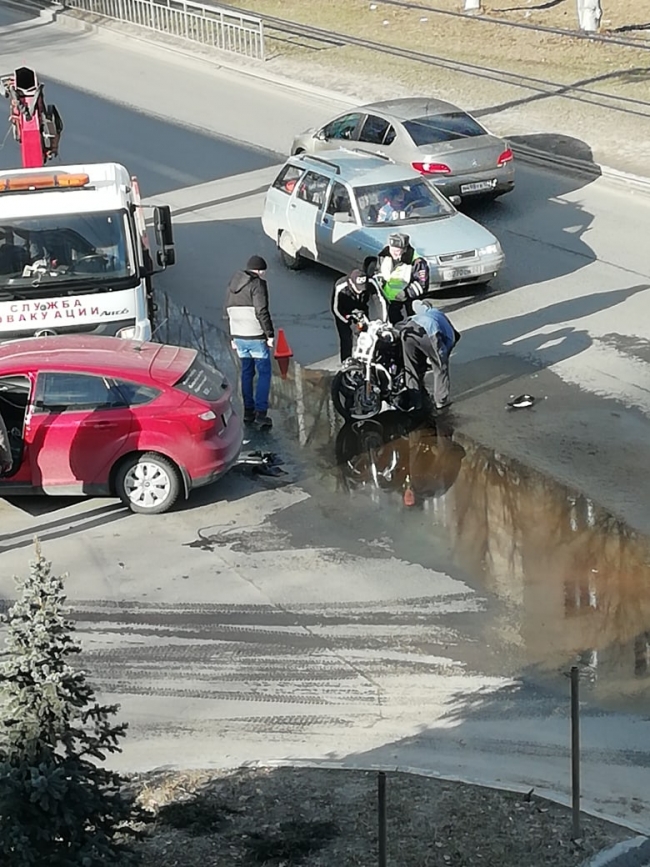 Image for Нижегородец разбился на мотоцикле, столкнувшись с легковушкой