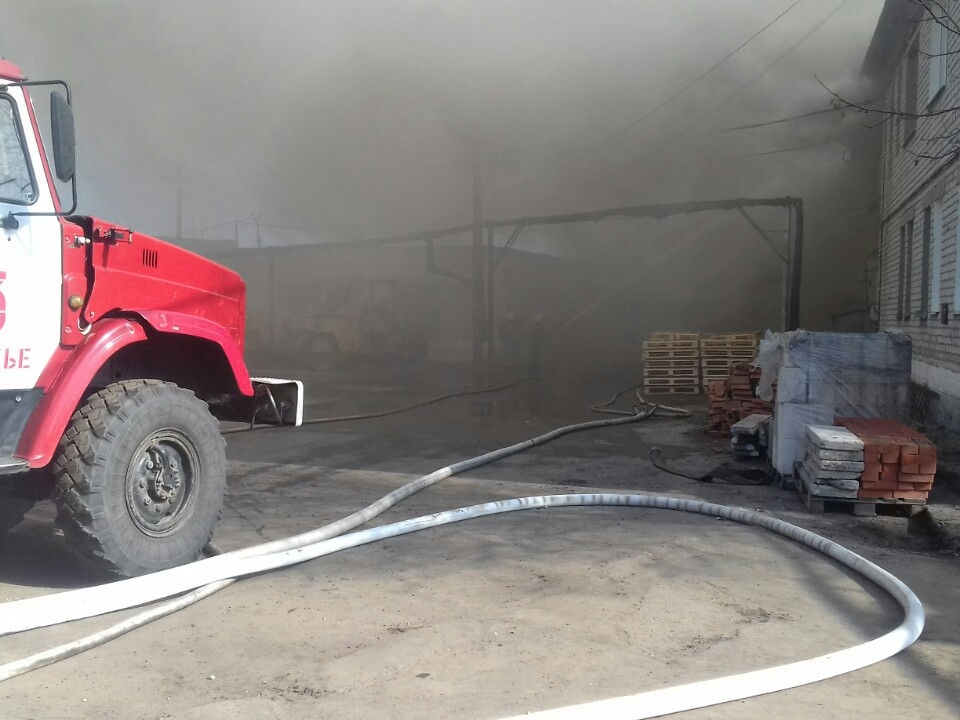 Image for Опубликованы фото и видео пожара на Заволжском моторном заводе