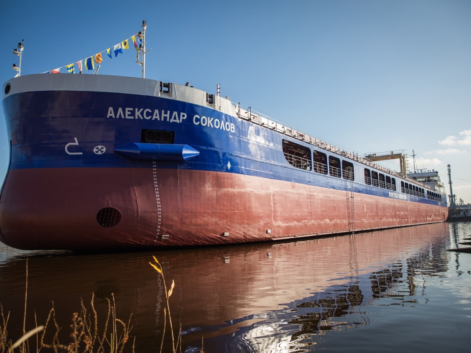 Сухогруз «Александр Соколов» спущен на воду на заводе «Красное Сормово» в Нижнем Новгороде