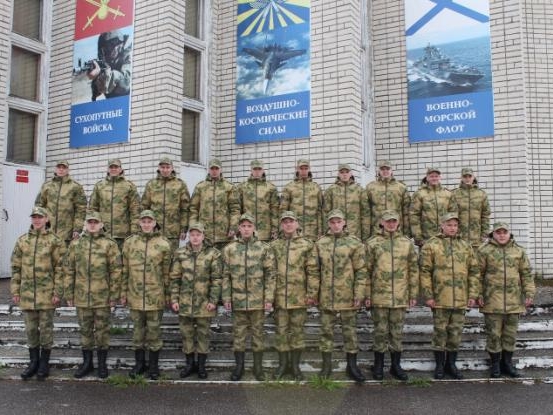 Image for 20 нижегородских призывников отправились на службу в Росгвардию