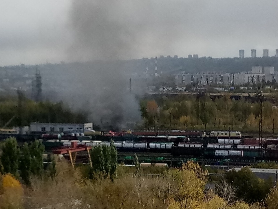 Image for Нижегородцев взволновали столбы дыма над железной дорогой