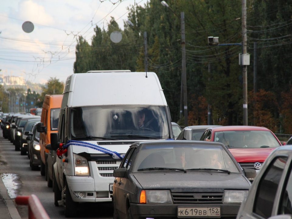 Image for Стало известно, на каких улицах Нижнего Новгорода в этом году изменится схема движения, а где запретят парковку