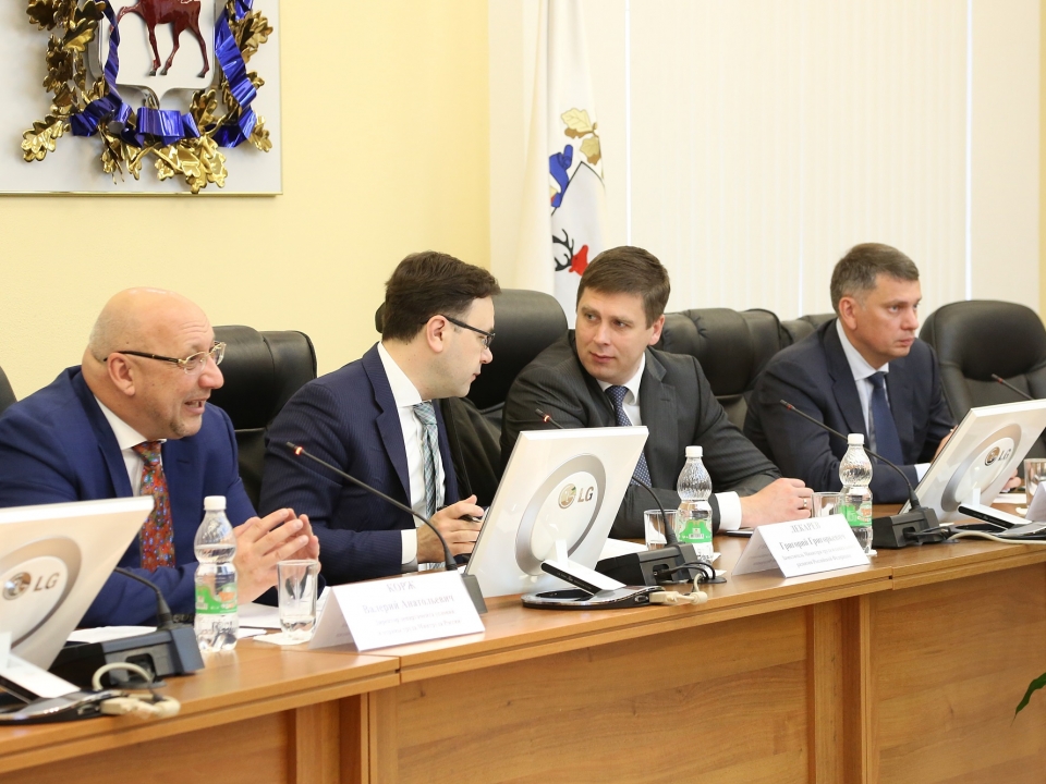 Андрей Гнеушев: «В Нижегородской области делается многое для защиты конституционных прав человека труда»