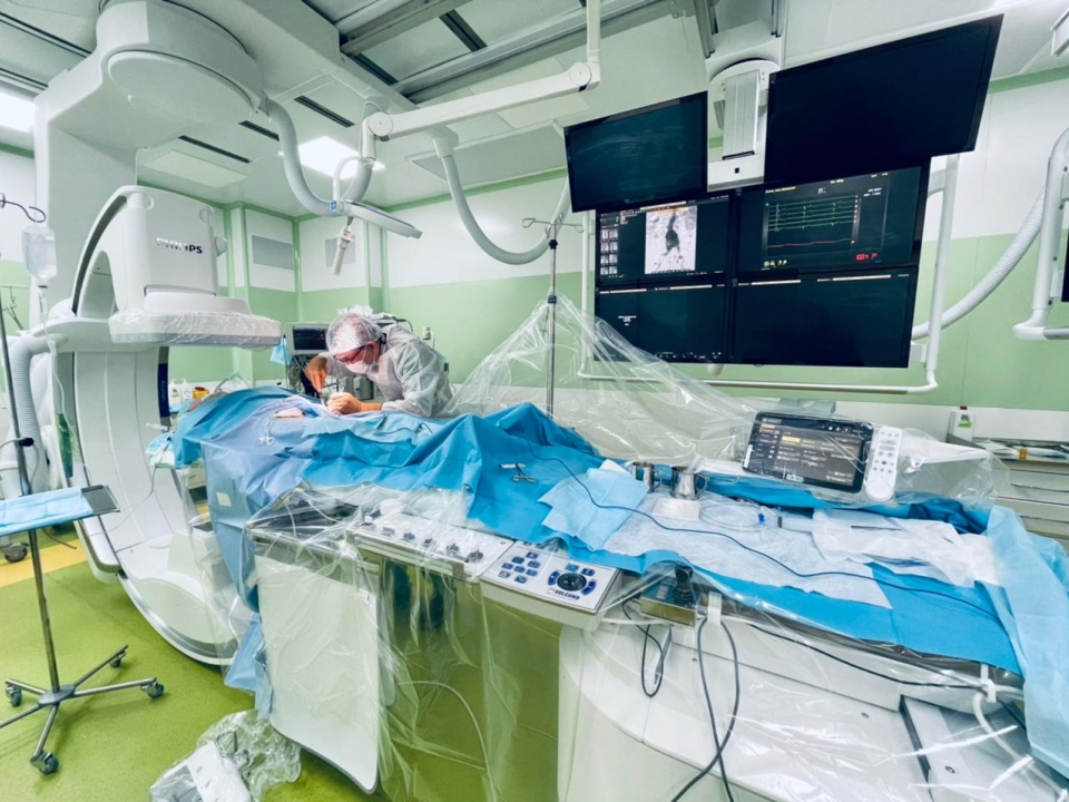 Image for Нижегородские хирурги провели сложную операцию на аорте