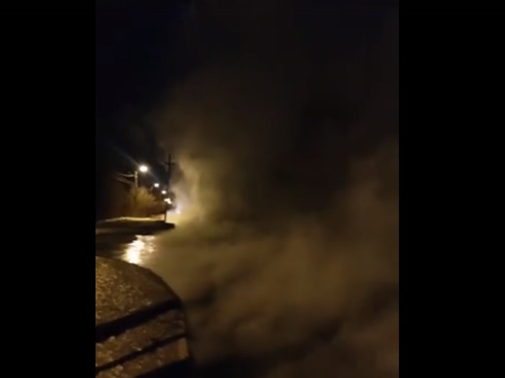 Кипятком затопило улицу Попова в Нижнем Новгороде