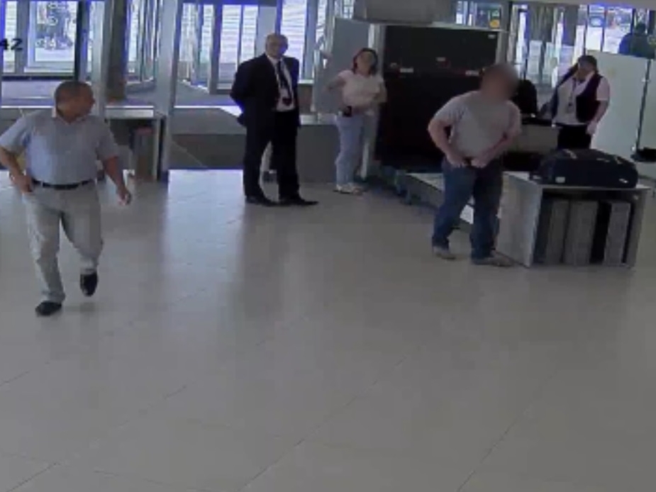 Image for «Условные террористы» пытались пронести взрывчатку в аэропорт Нижнего Новгорода