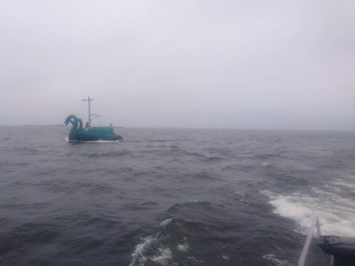 Image for Финские пограничники приняли российскую яхту за трёхголового монстра