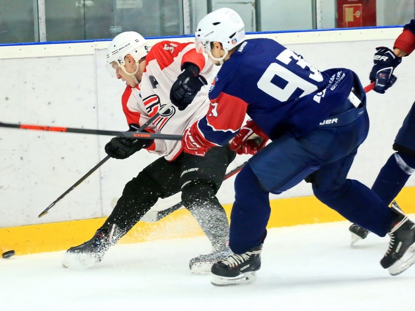 Молодёжный хоккейный клуб «Чайка» из Нижнего Новгорода занял третье место на предсезонном турнире «Кубок ТАНЕКО» в Казани