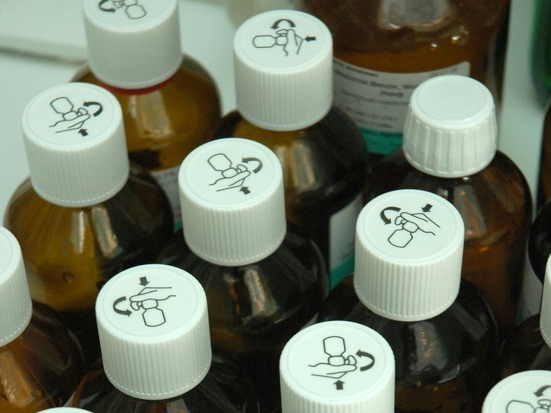 Image for Лекарства могут подорожать из-за запрета использования в них пищевого спирта