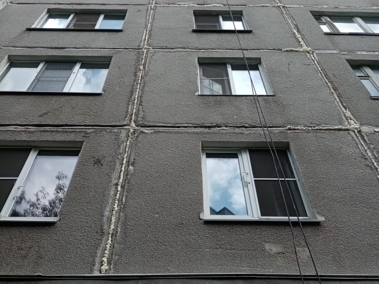 Image for Тело 15-летней девочки найдено на козырьке крыши в Выксе