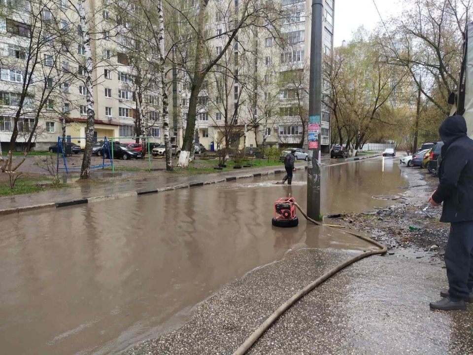 Image for Последствия дождя устранили на улицах Нижнего Новгорода в эти выходные
