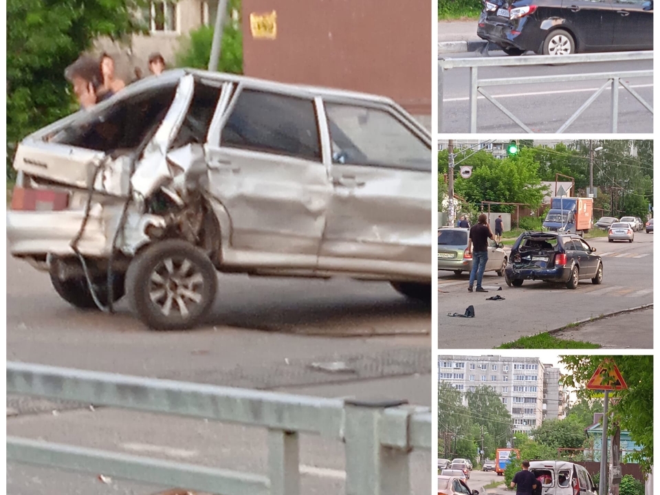 Image for Водитель маршрутки из-за теплового удара протаранил пять машин в Нижнем Новгороде 