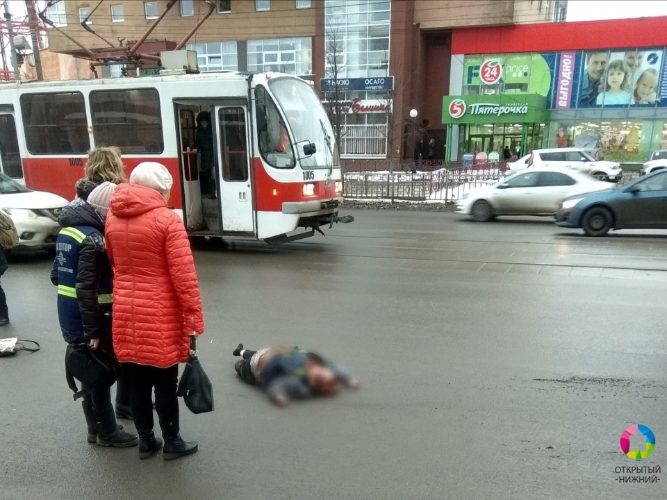 55-летняя женщина погибла по колёсами маршрутки в Нижнем Новгороде