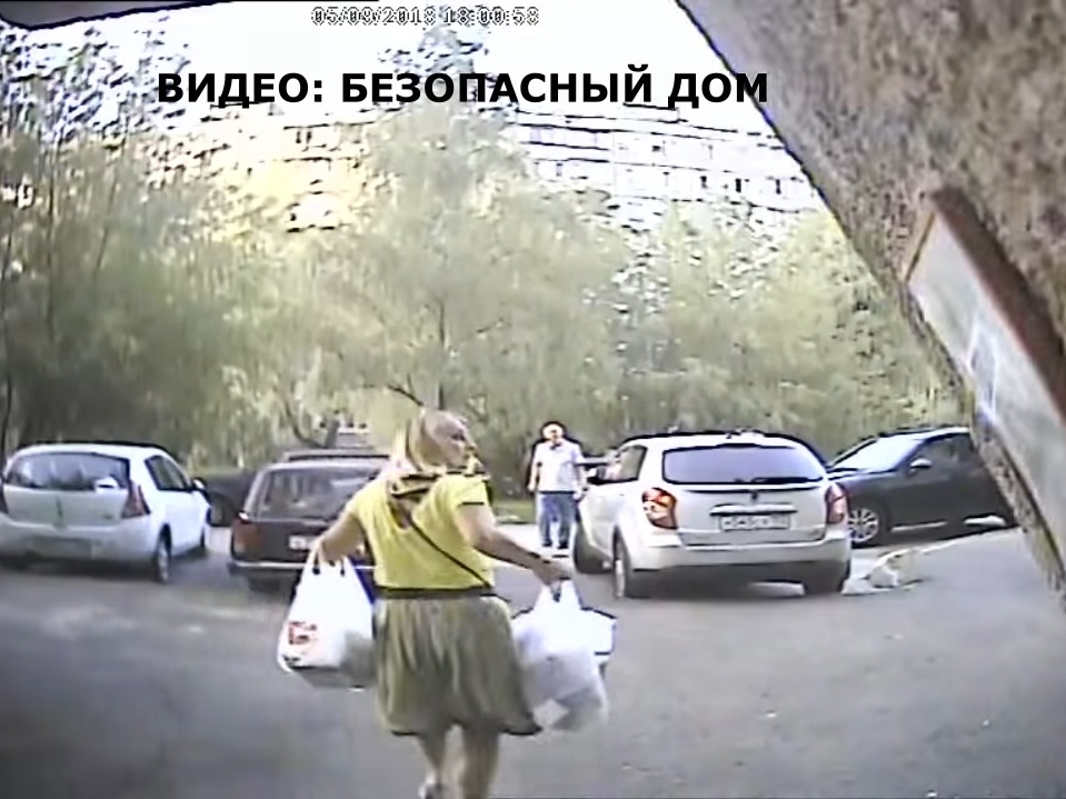 Image for Падающая бетонная плита у дома на Ковалихинской едва не раздавила женщину