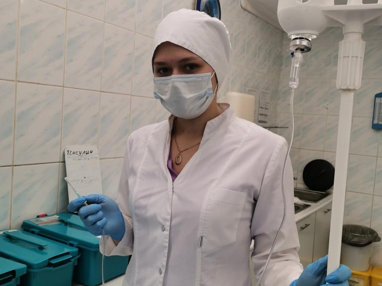 Image for Более 140 студентов медколледжа помогают врачам в нижегородских поликлиниках
