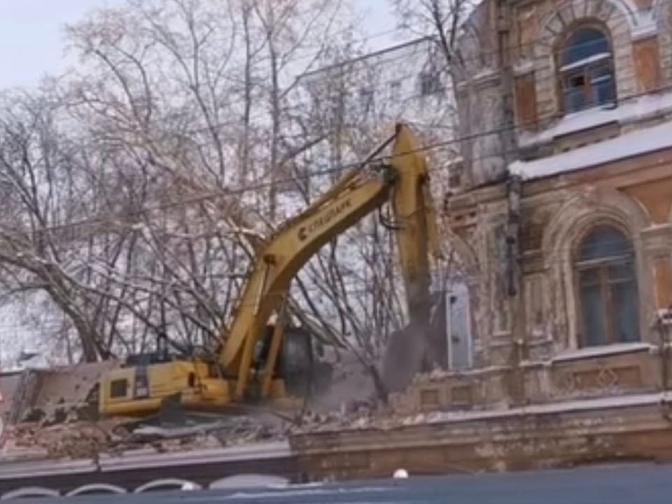 Image for  Старинный дом на Черниговской улице начали сносить в новогодние праздники