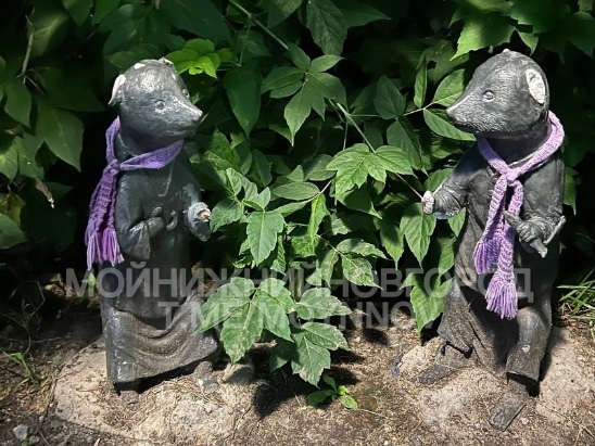Image for Вандалы снова изуродовали скульптуры мышат на Почаинском бульваре
